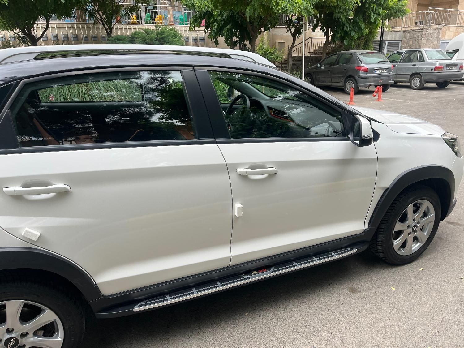 ام وی ام X22 دنده ای اسپرت لاکچری - 1402