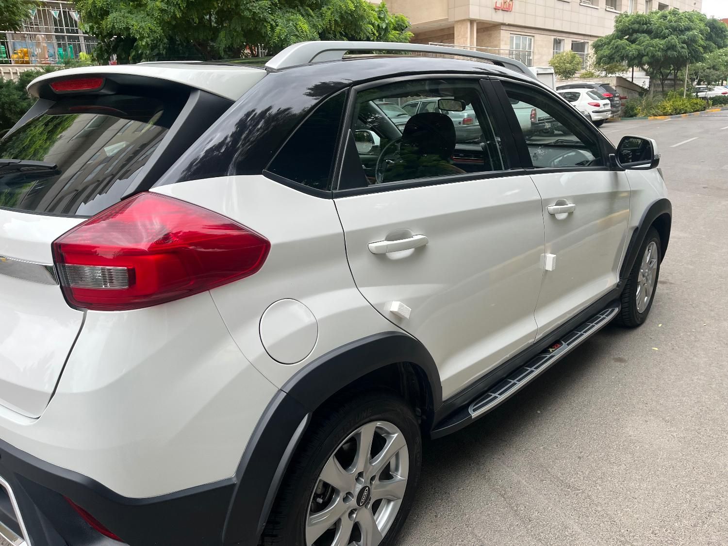 ام وی ام X22 دنده ای اسپرت لاکچری - 1402