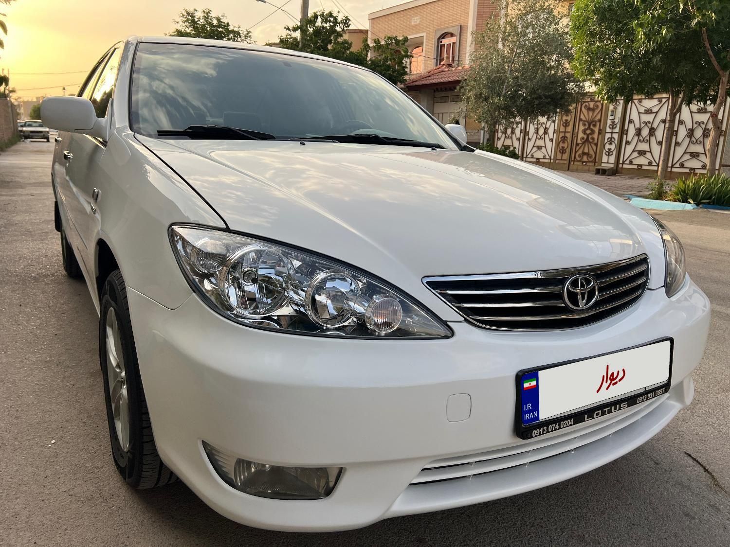 تویوتا کمری XLE - 2005