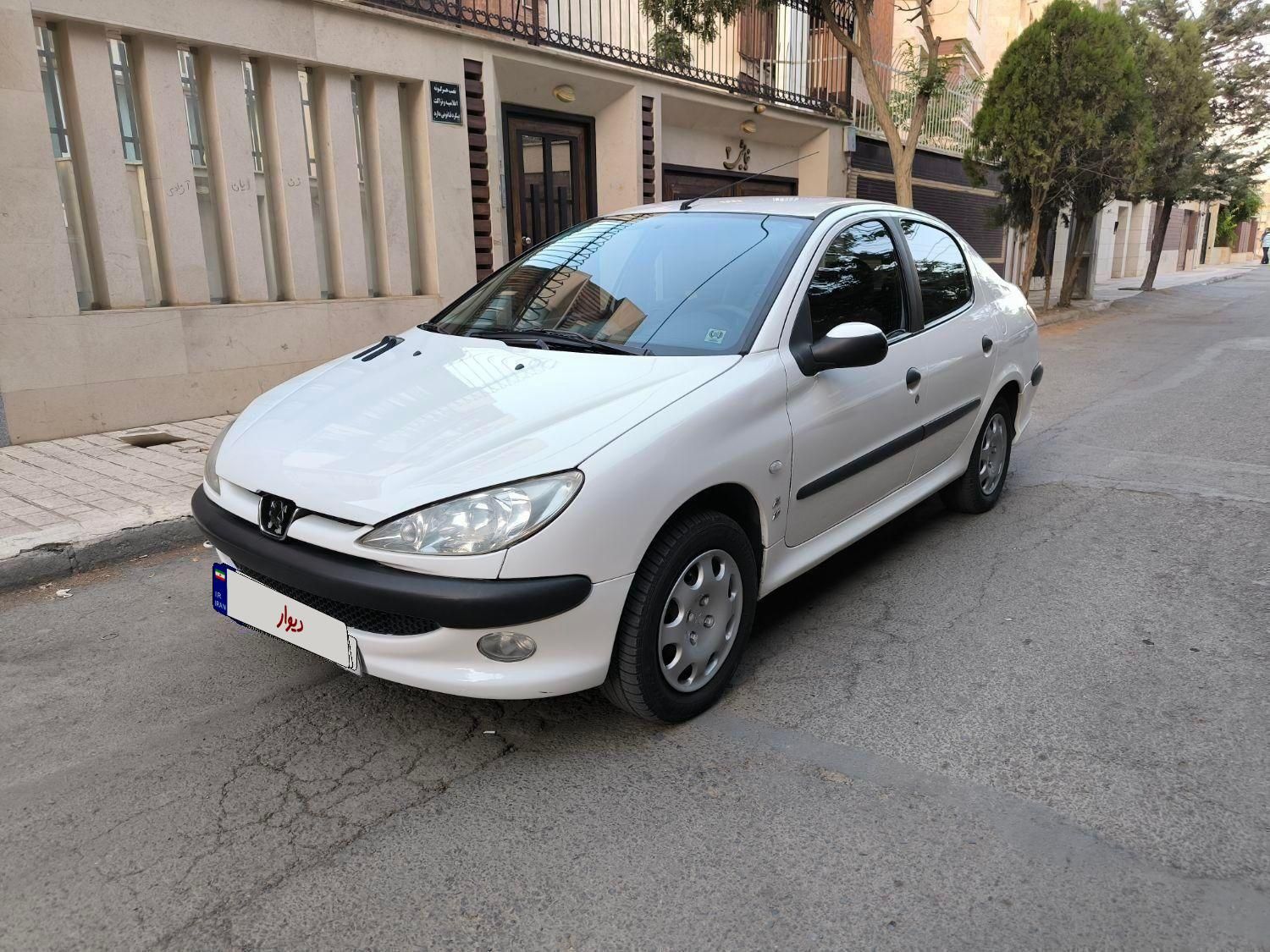 پژو ۲۰۶ صندوق دار v9 - 1390