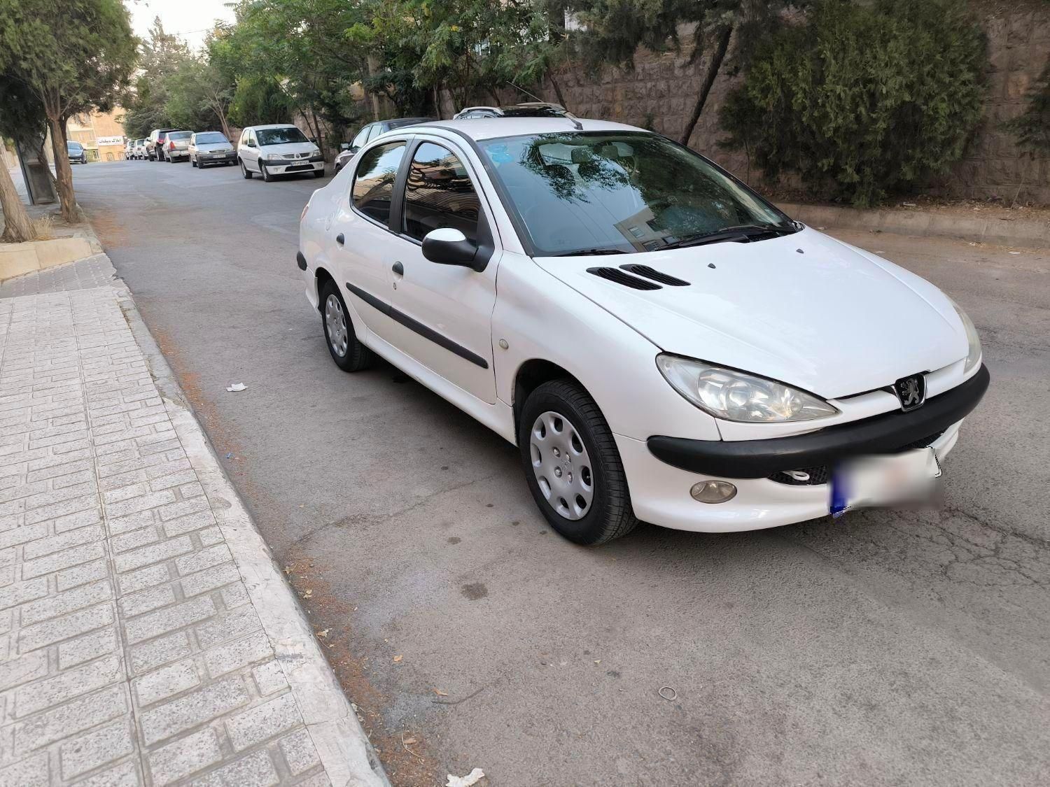پژو ۲۰۶ صندوق دار v9 - 1390