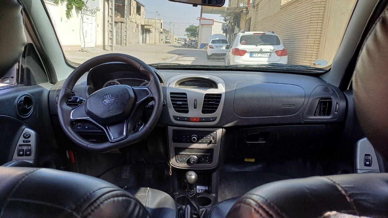 ساینا S دنده‌ای معمولی - 1401