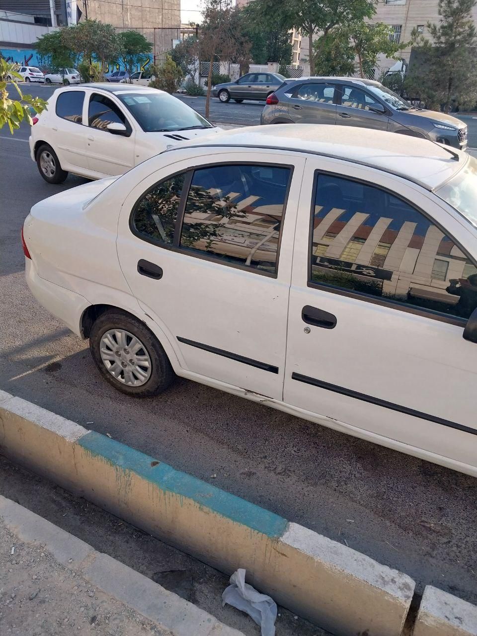 تیبا صندوق دار SX - 1401