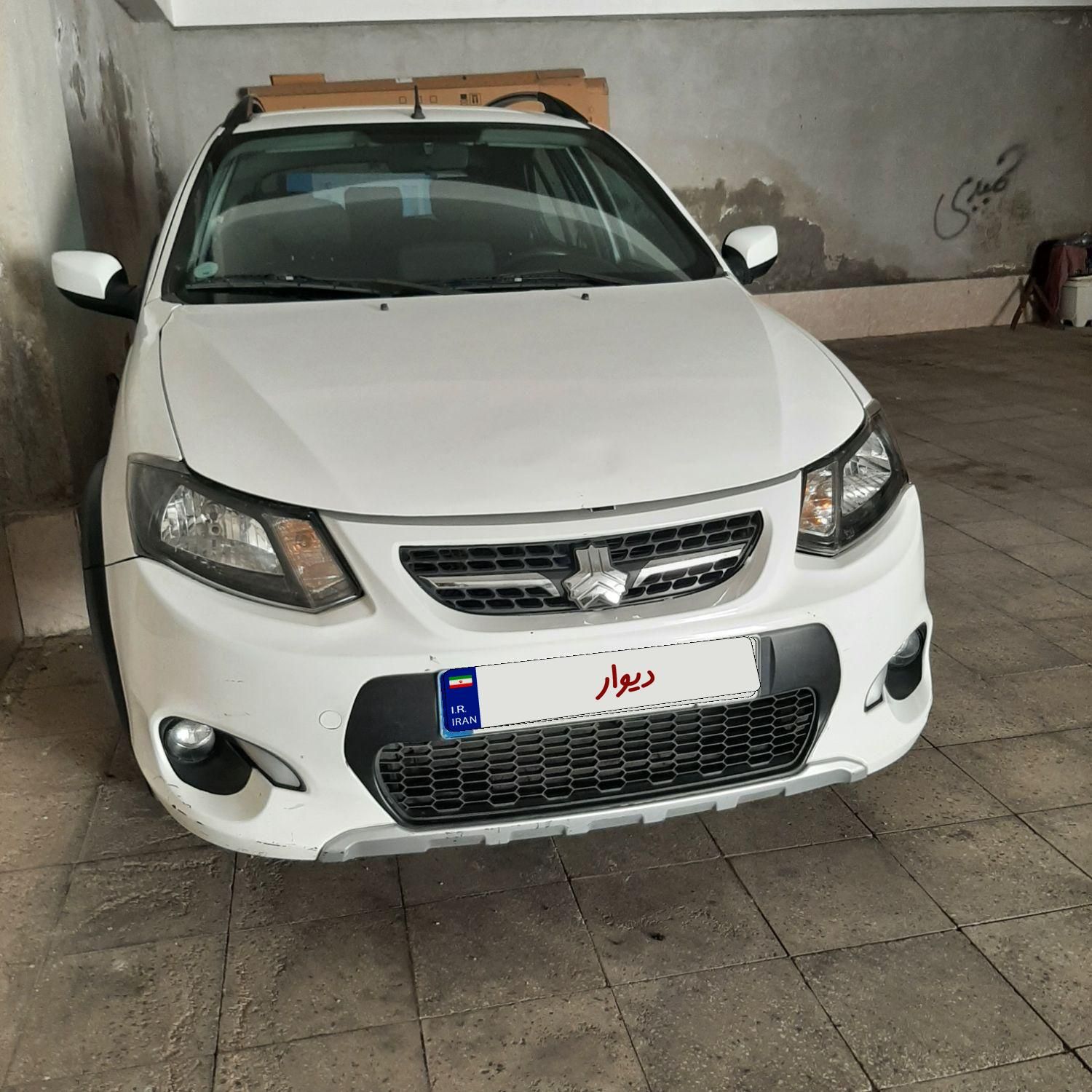 خودرو کوییک، معمولی آگهی ann_19404146