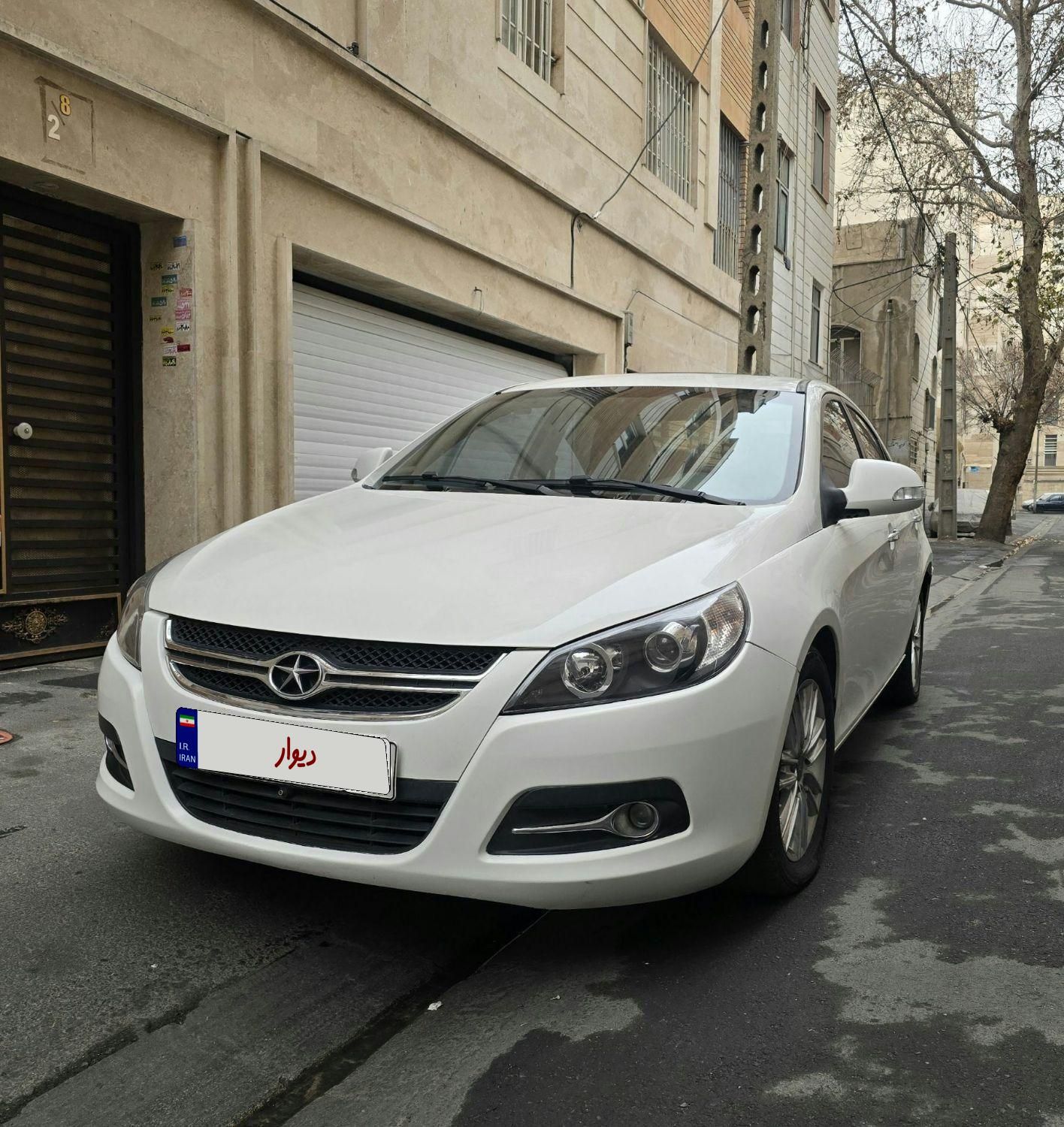 جک J5 اتوماتیک - 1394