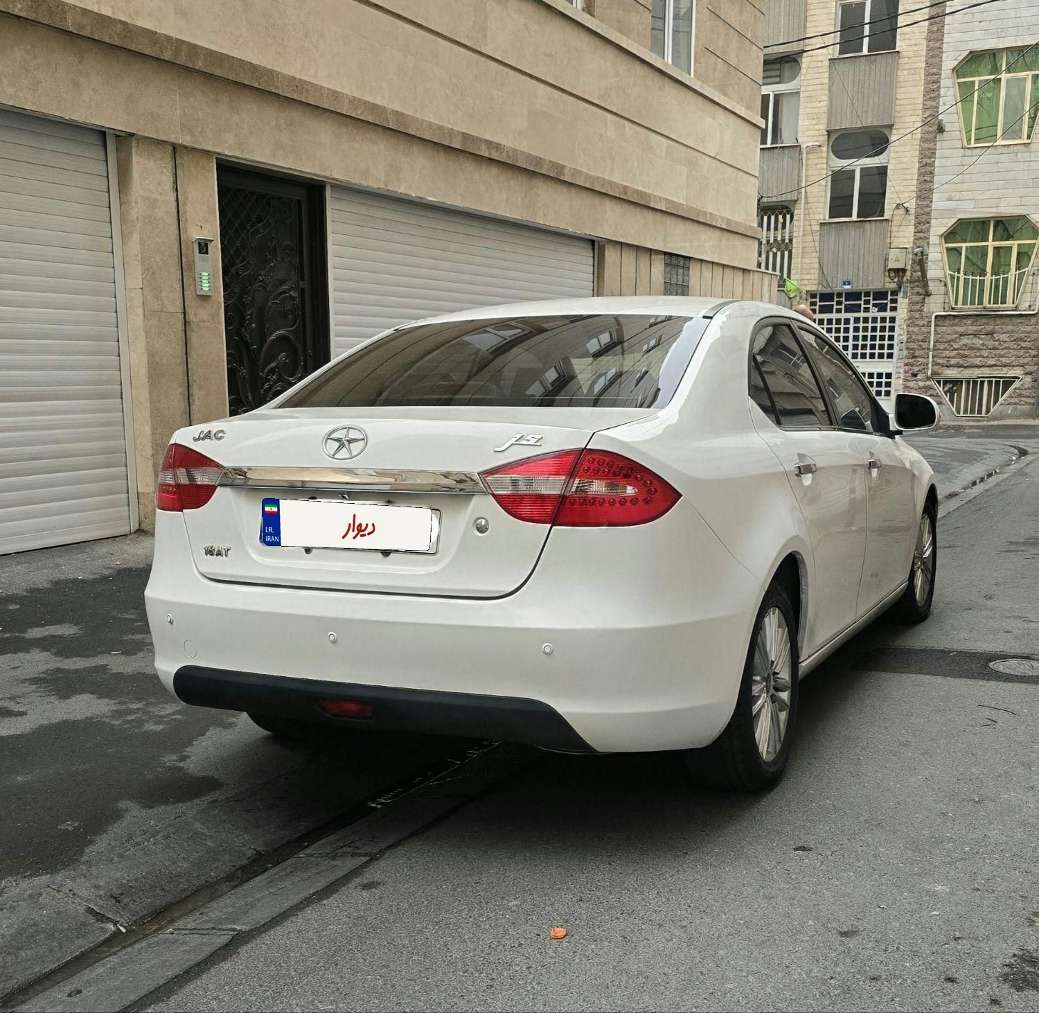 جک J5 اتوماتیک - 1394