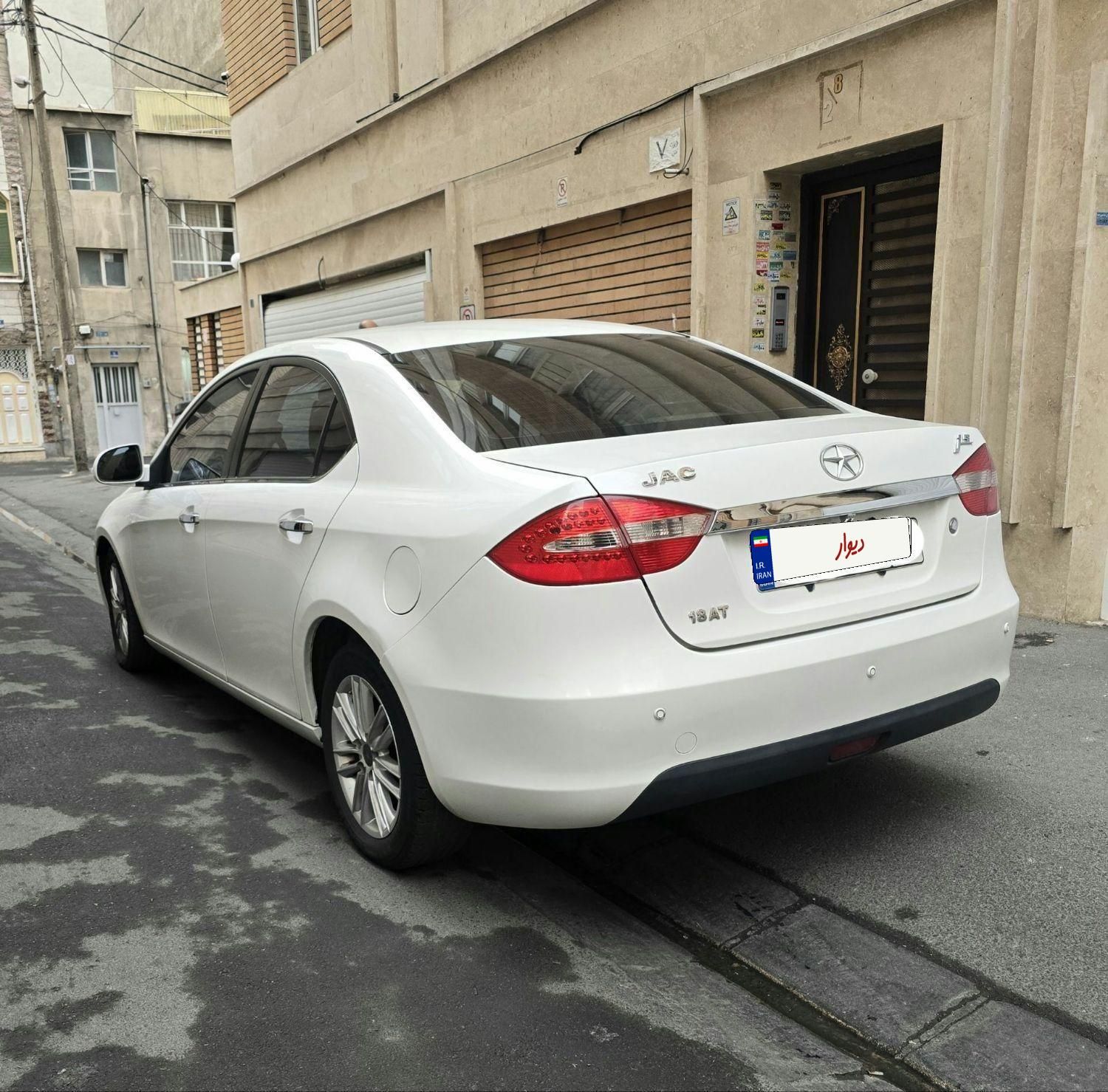 جک J5 اتوماتیک - 1394