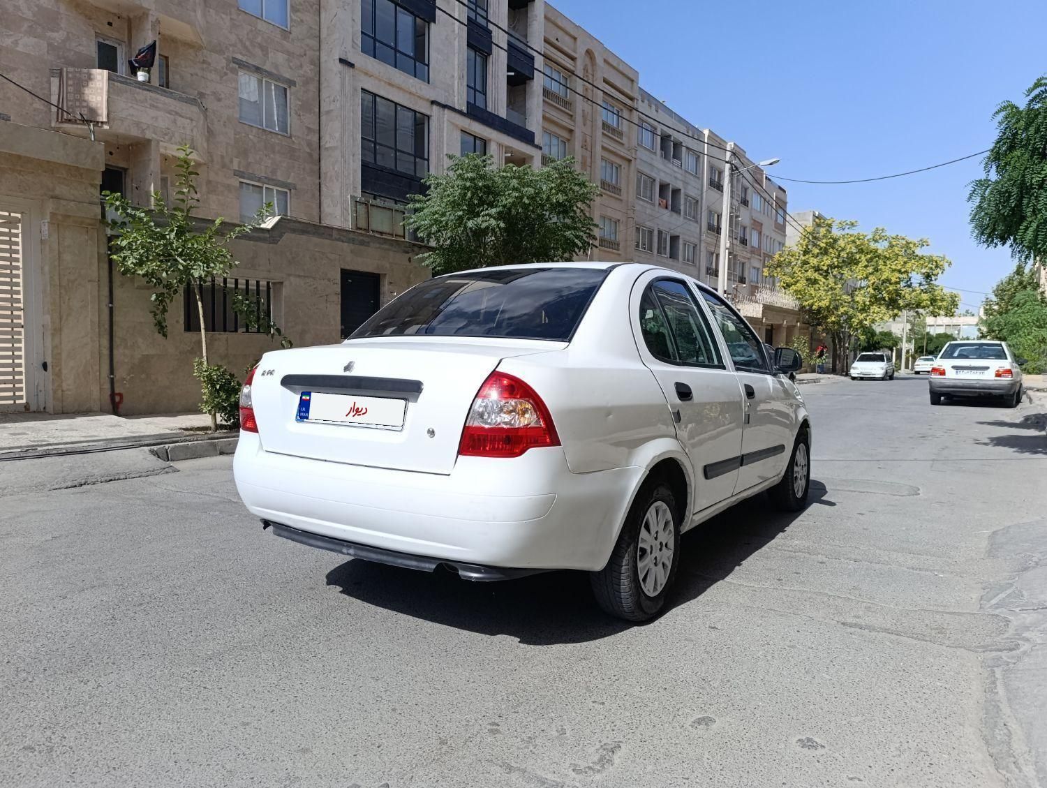 تیبا صندوق دار SX - 1394