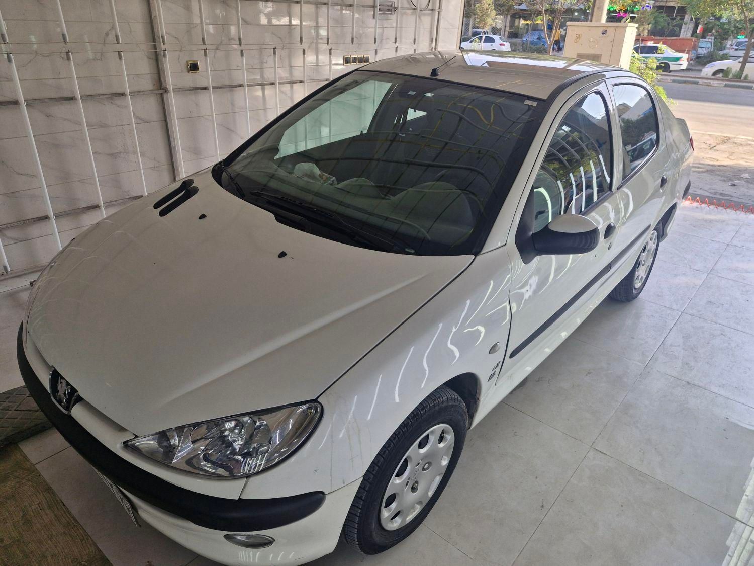 پژو ۲۰۶ صندوق دار v8 - 1395