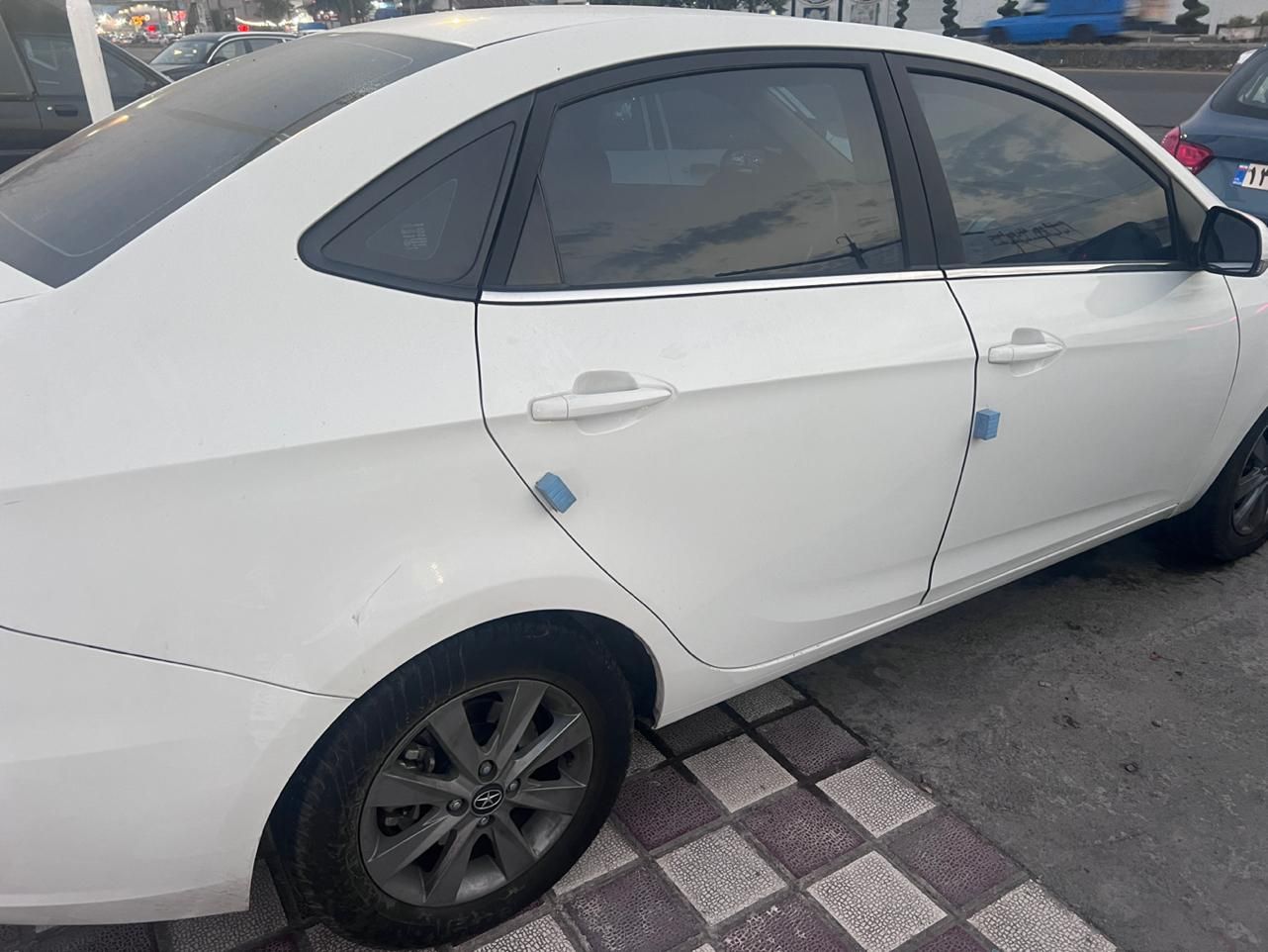 جک J4 اتوماتیک ساده - 1403