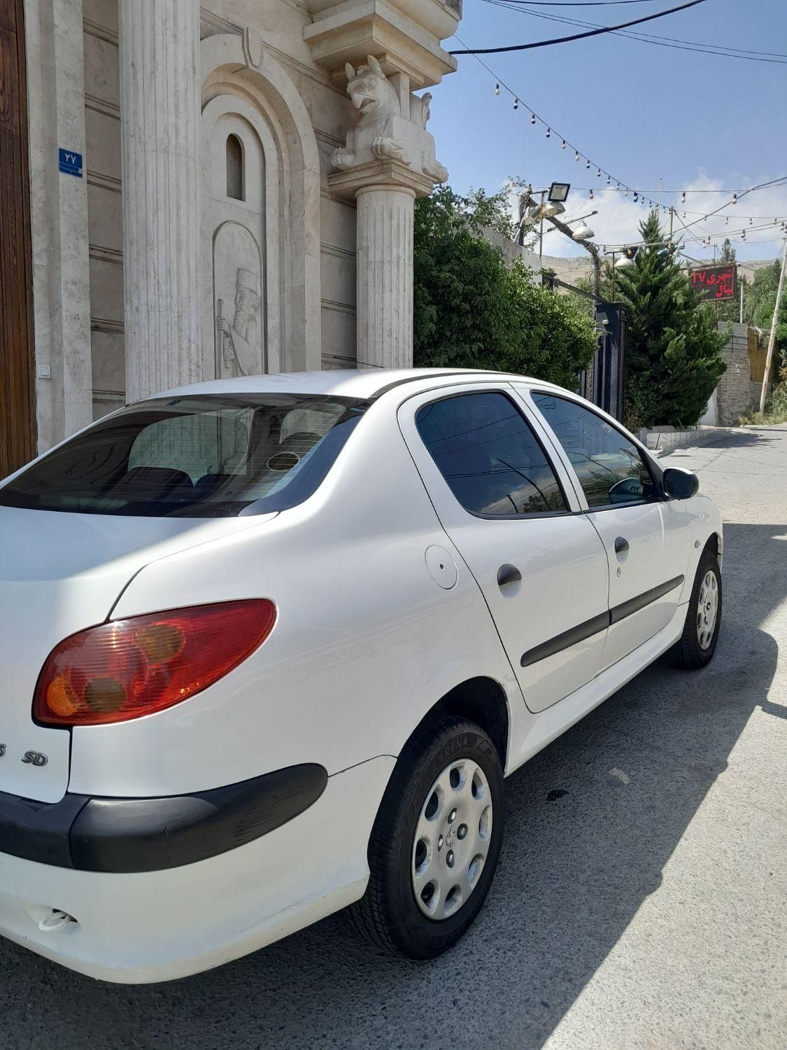 پژو ۲۰۶ صندوق دار v8 - 1393
