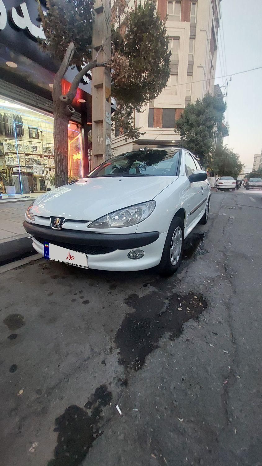 پژو ۲۰۶ صندوق دار v8 - 1395