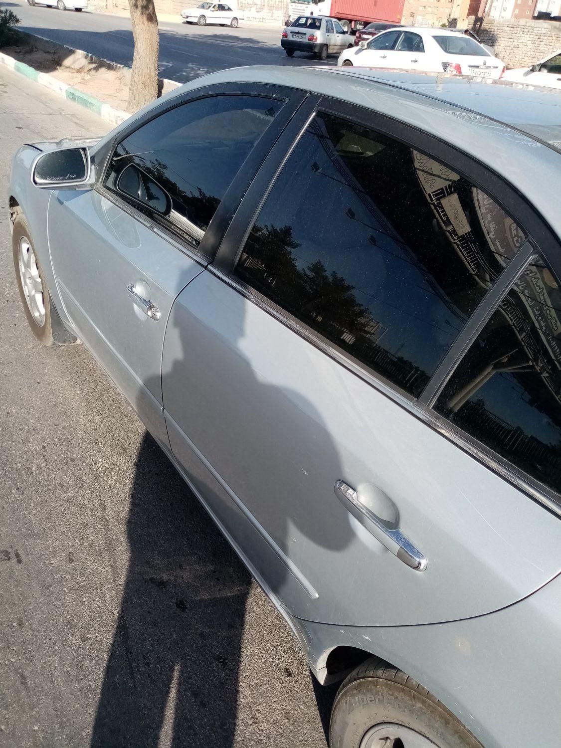 هیوندای سوناتا اتوماتیک NF 2400 - 2006