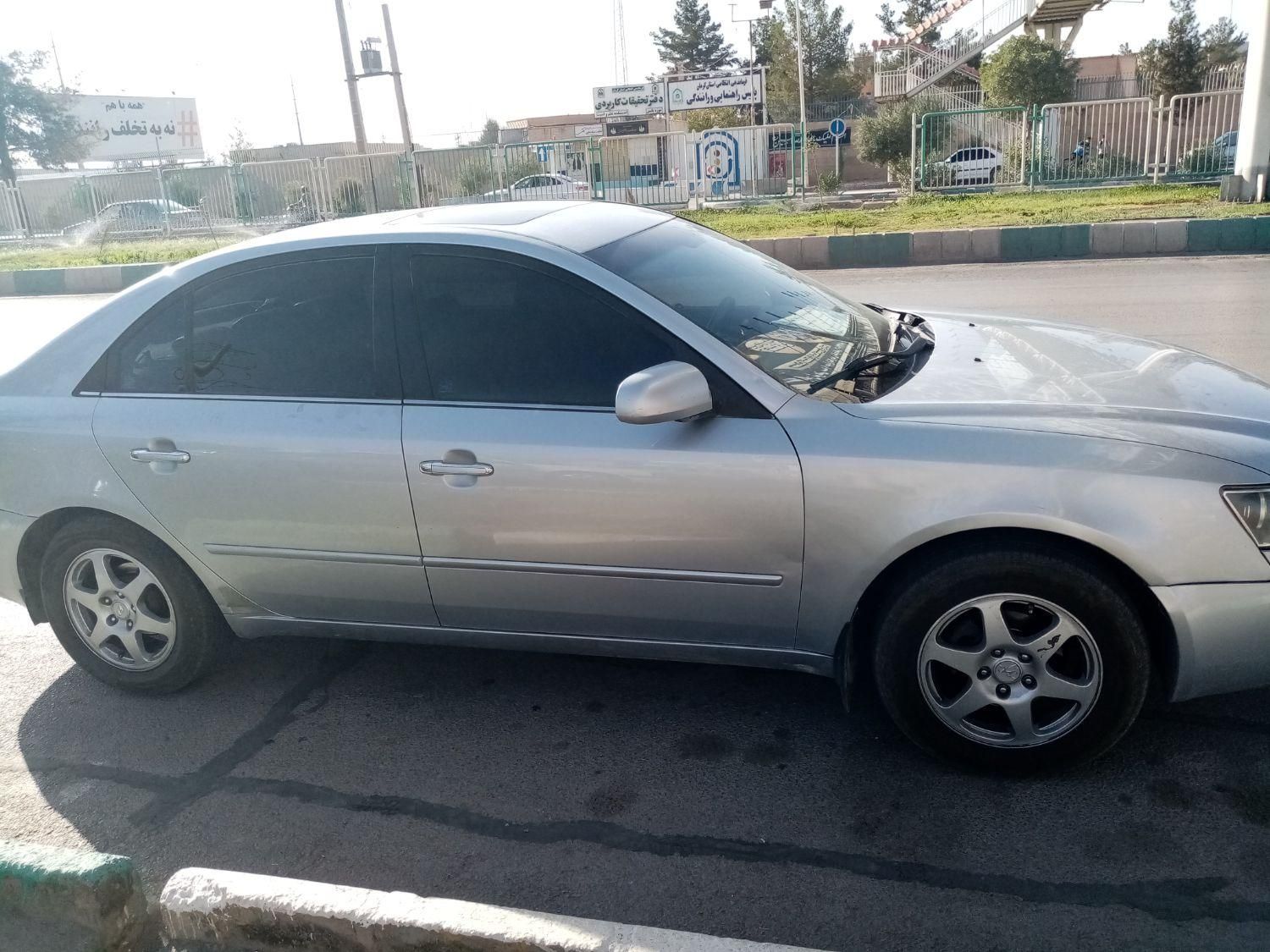 هیوندای سوناتا اتوماتیک NF 2400 - 2006