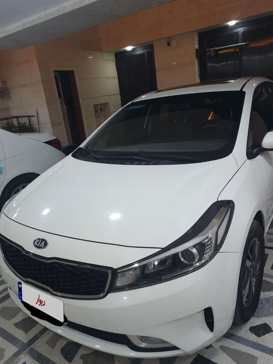 کیا سراتو 2.0 لیتر اتوماتیک GT لاین - 2018