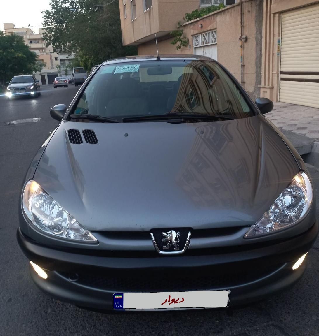 پژو ۲۰۶ صندوق دار v8 - 1398