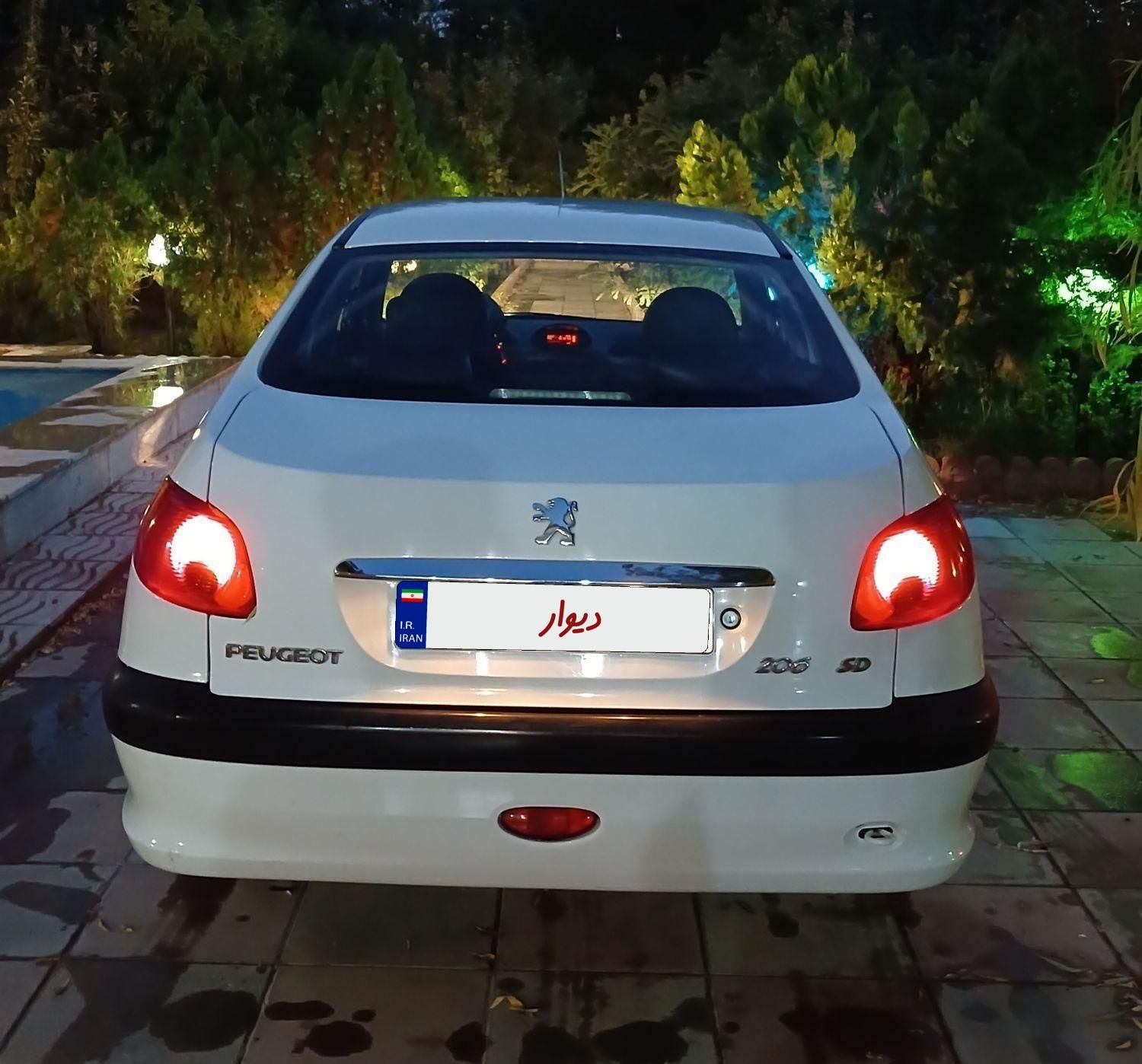 پژو ۲۰۶ صندوق دار v8 - 1395