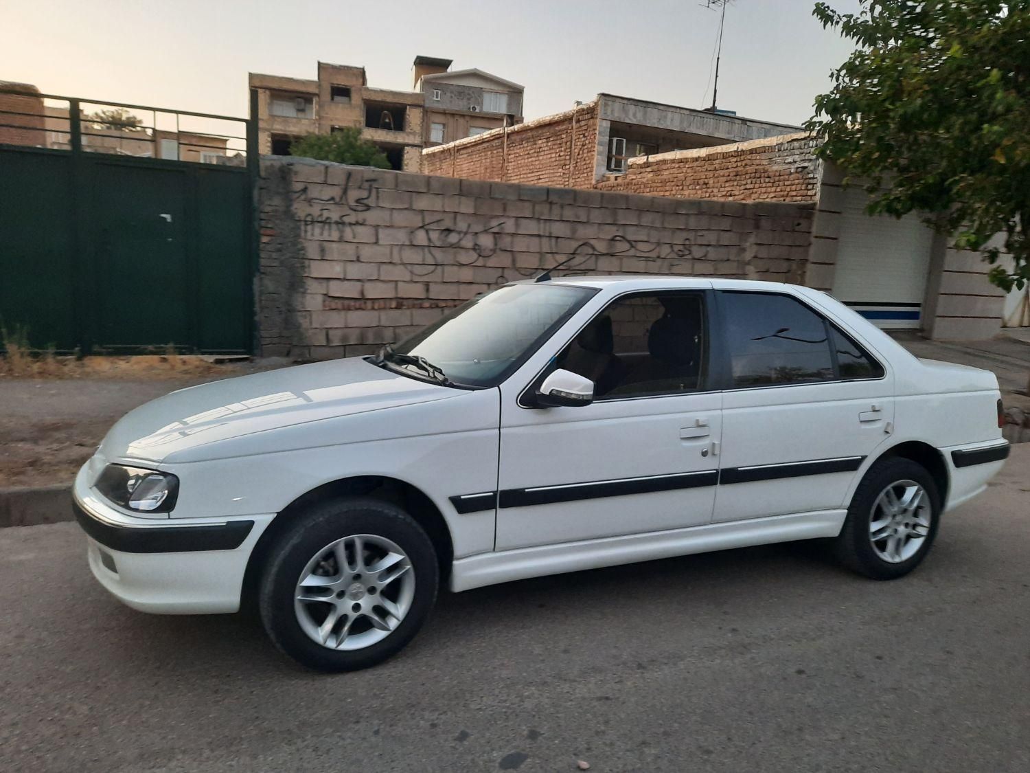 پژو پارس ELX-XU7P سفارشی - 1402