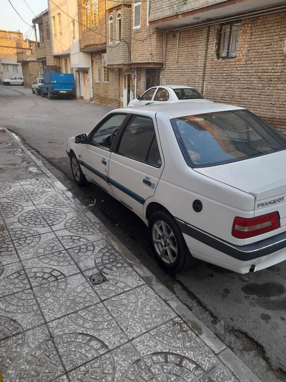 پژو 405 دوگانه سوز GLX - TU5 - 1390