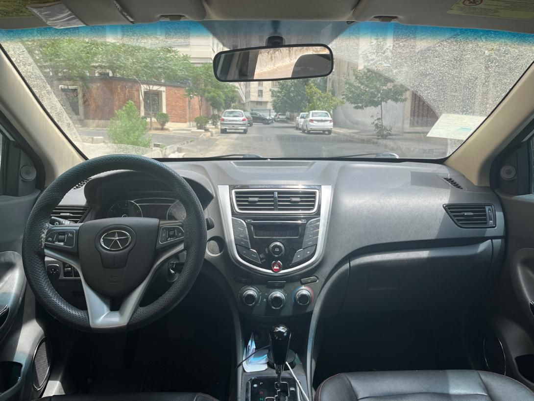 جک J4 اتوماتیک ساده - 1400