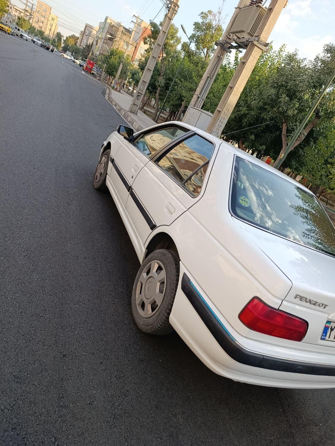 پژو پارس XU7P - 1401