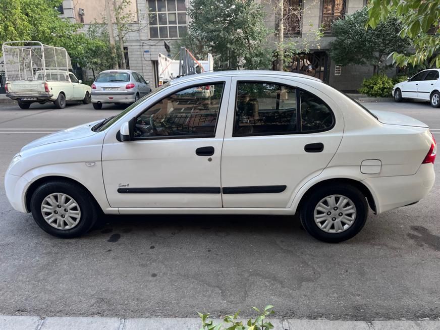 تیبا صندوق دار SX - 1392