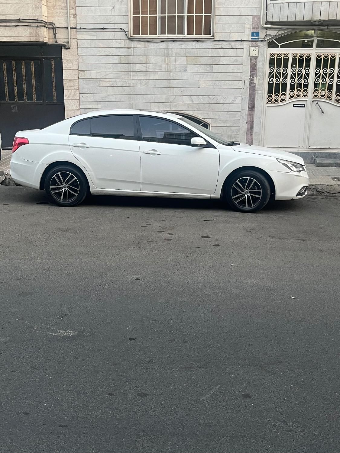 بسترن B50F اتوماتیک - 1393