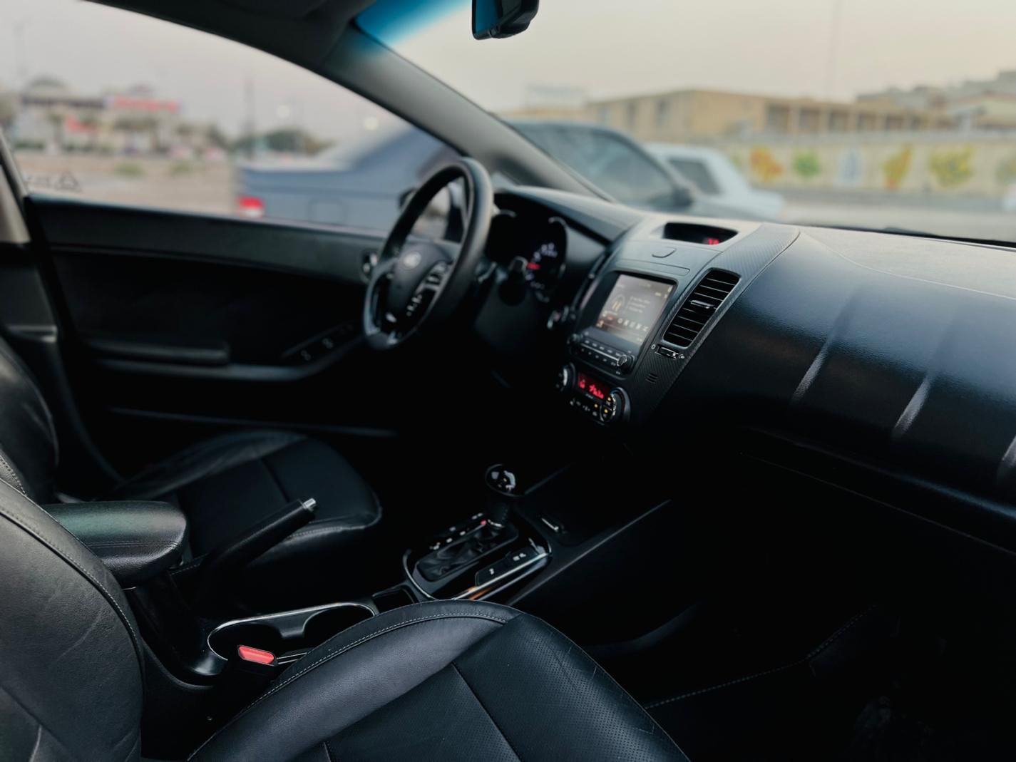 کیا سراتو 2.0 لیتر اتوماتیک GT لاین - 2017