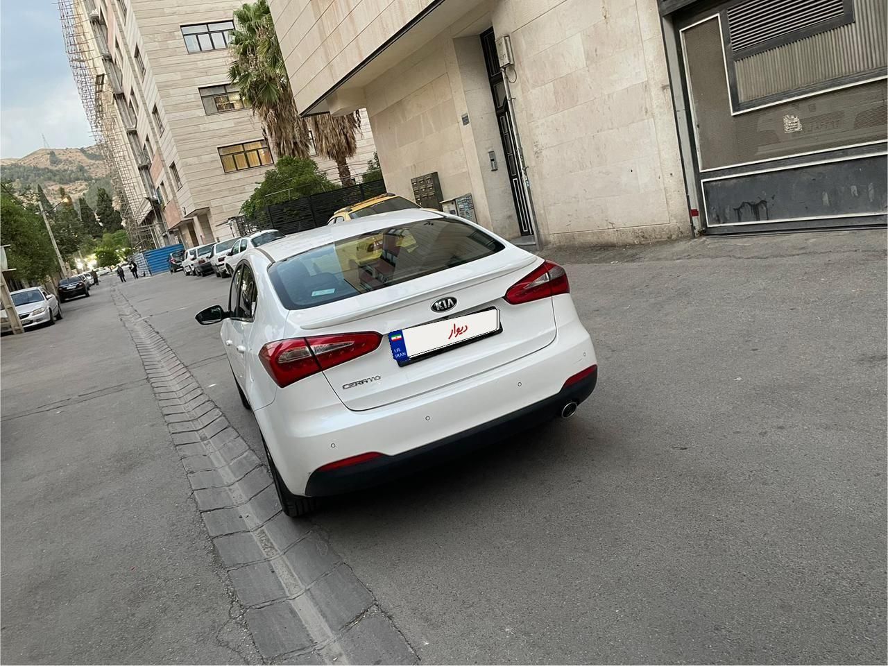 کیا سراتو 2.0 لیتر اتوماتیک GT لاین - 2015