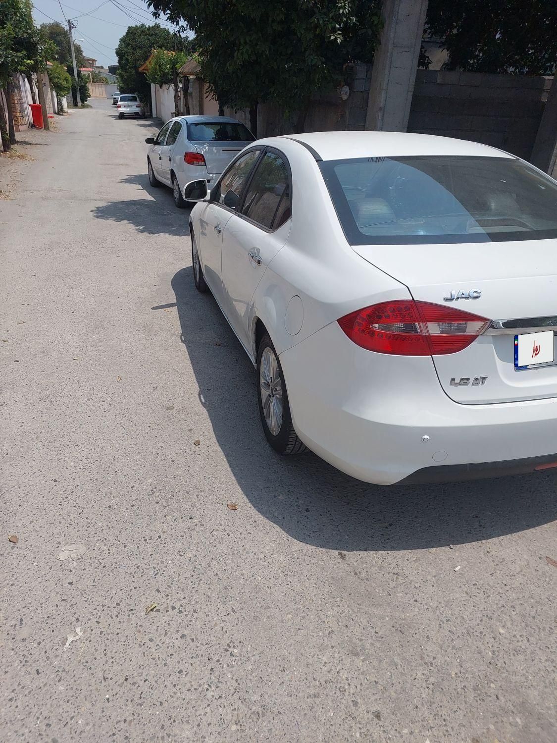 جک J5 اتوماتیک - 1394