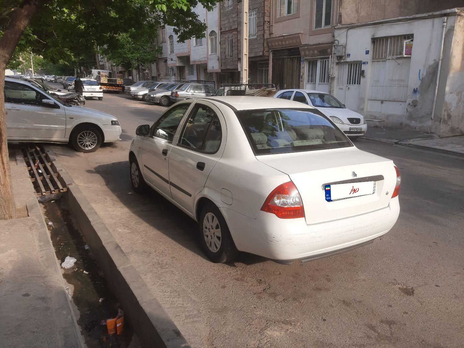 تیبا صندوق دار SX - 1400