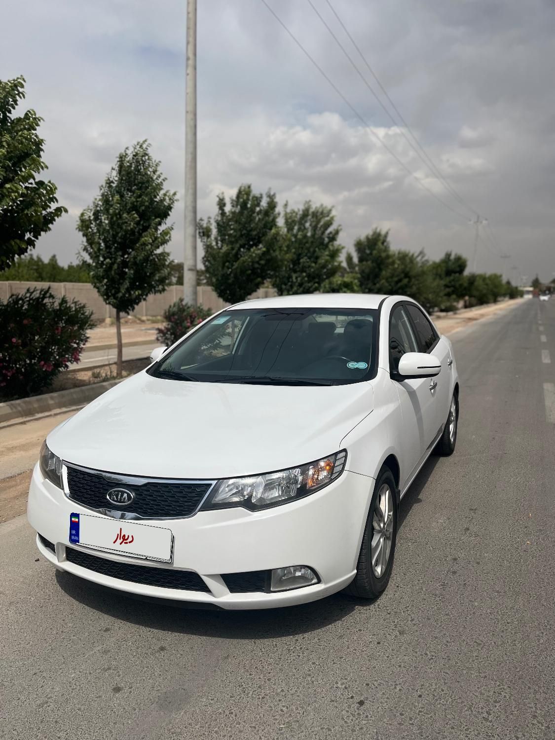 کیا سراتو 2.0 لیتر اتوماتیک GT لاین - 2017
