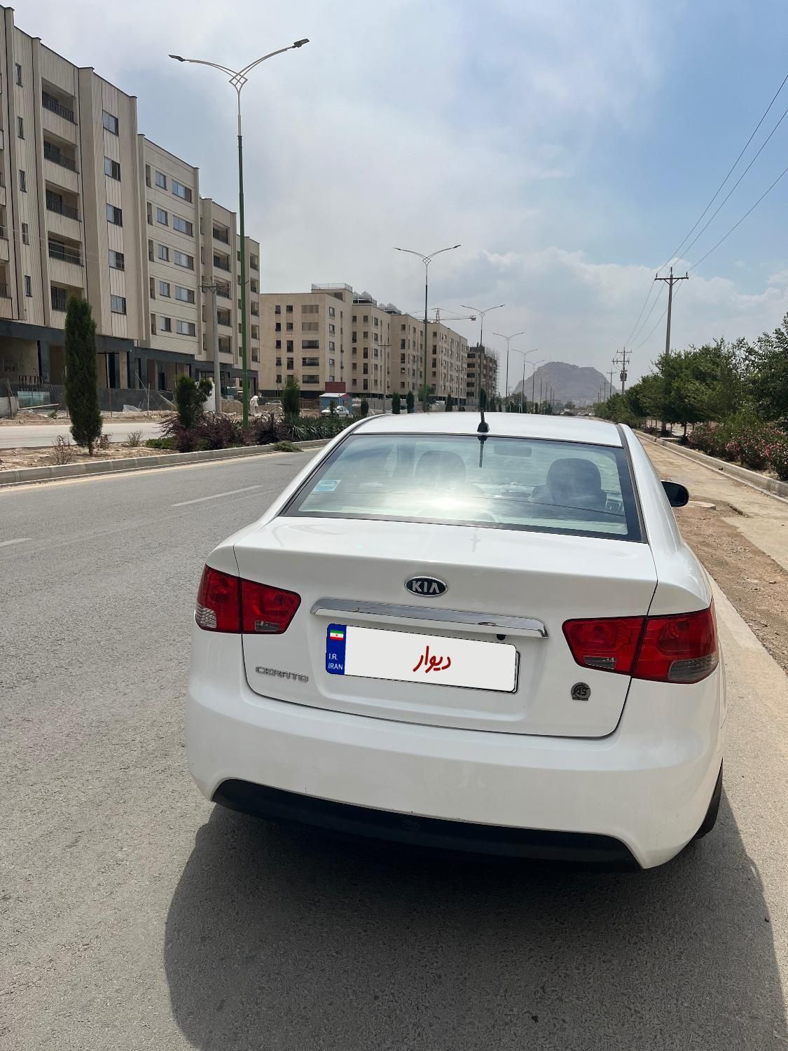 کیا سراتو 2.0 لیتر اتوماتیک GT لاین - 2017