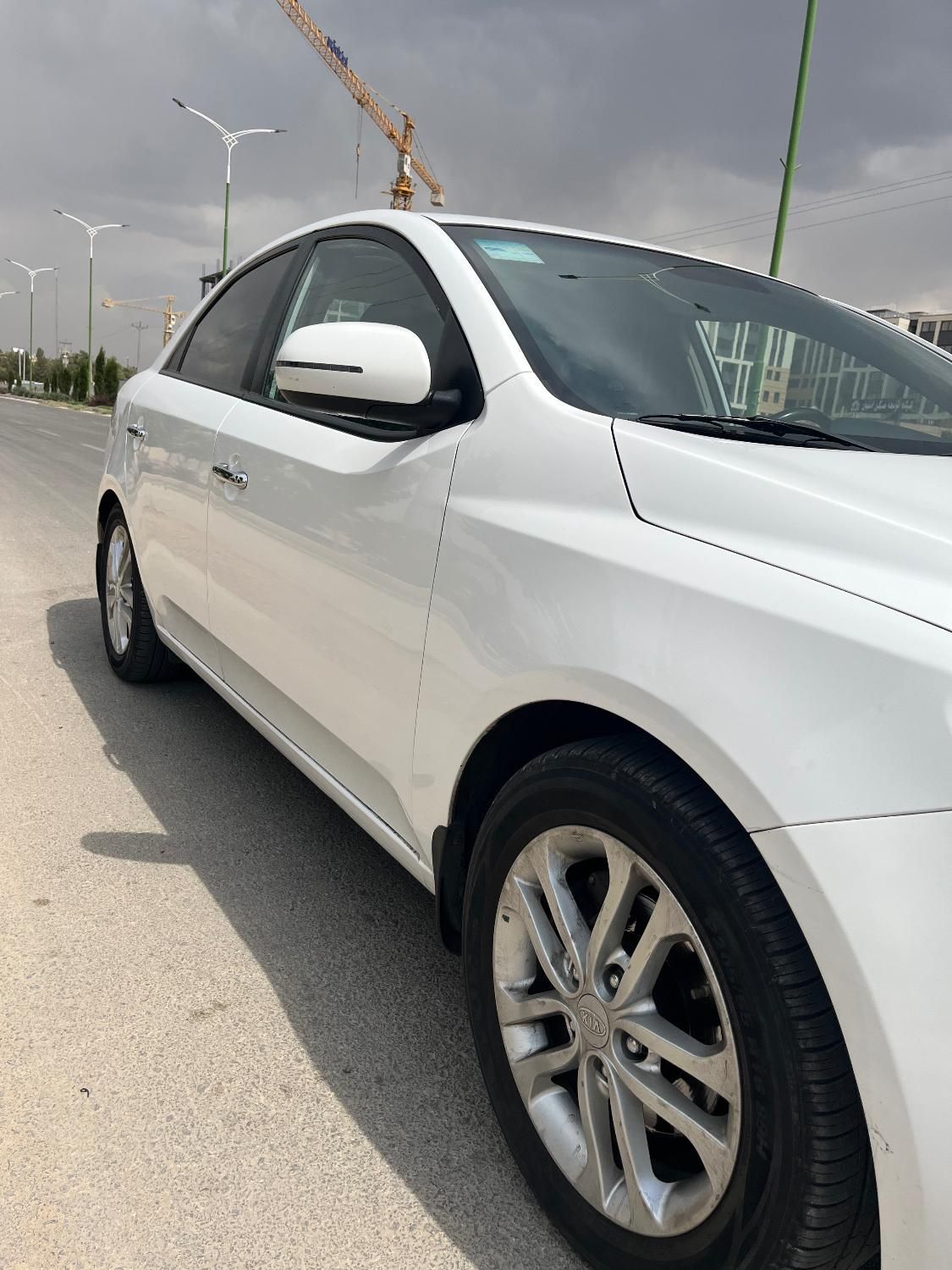 کیا سراتو 2.0 لیتر اتوماتیک GT لاین - 2017