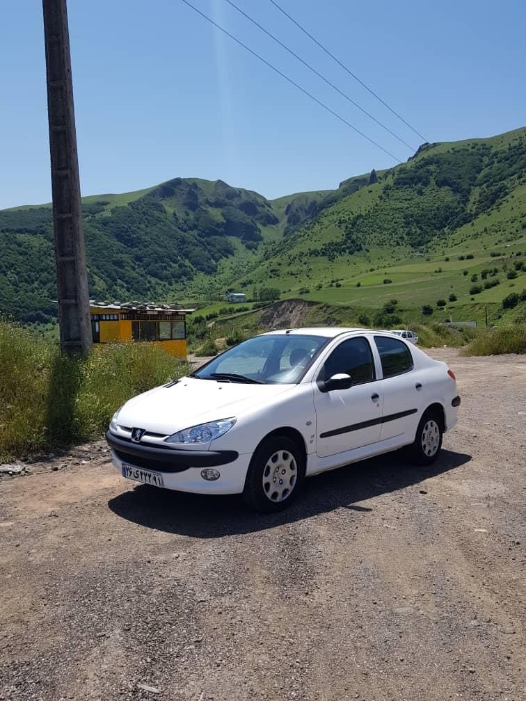 پژو ۲۰۶ صندوق دار v8 - 1399