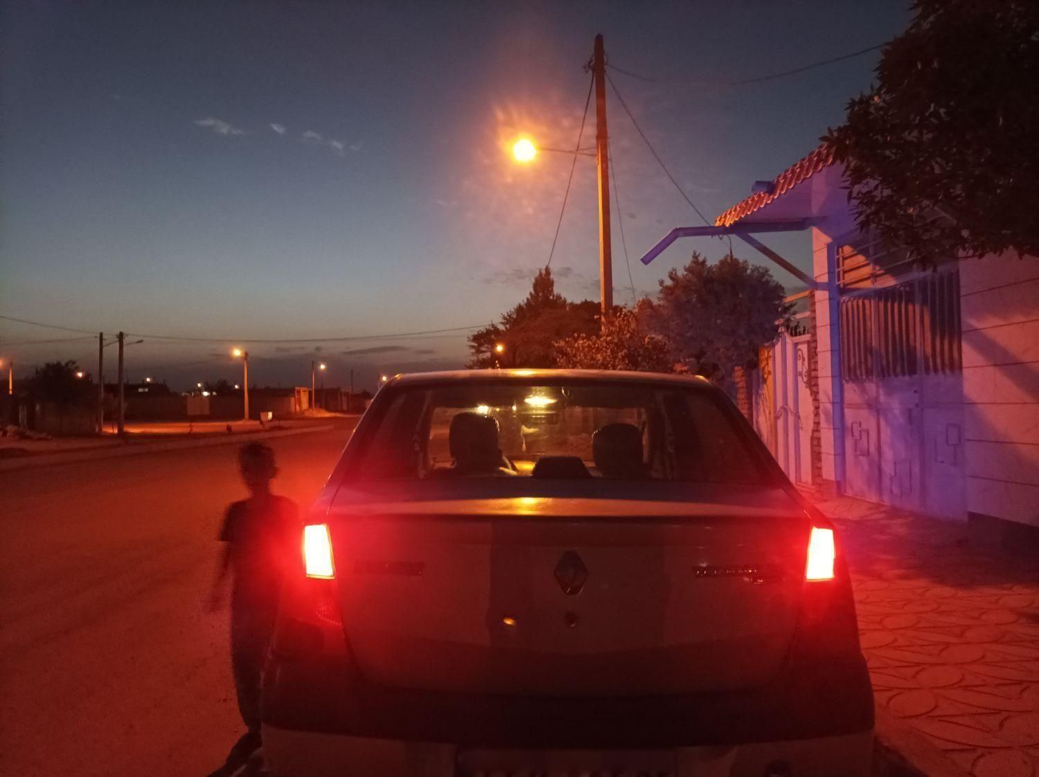 رنو تندر 90 E1 - 1389