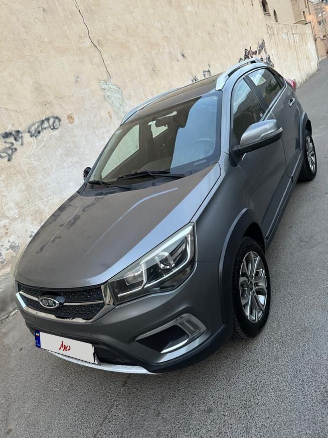 ام وی ام X22 اتوماتیک اسپرت اکسلنت - 1396