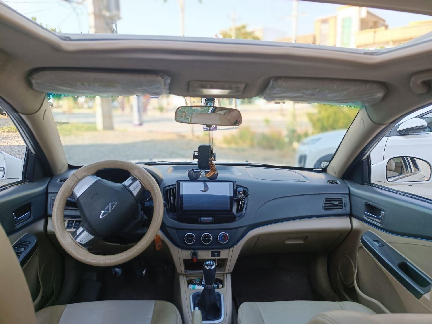 ام وی ام 550 دنده‌ای - 1395