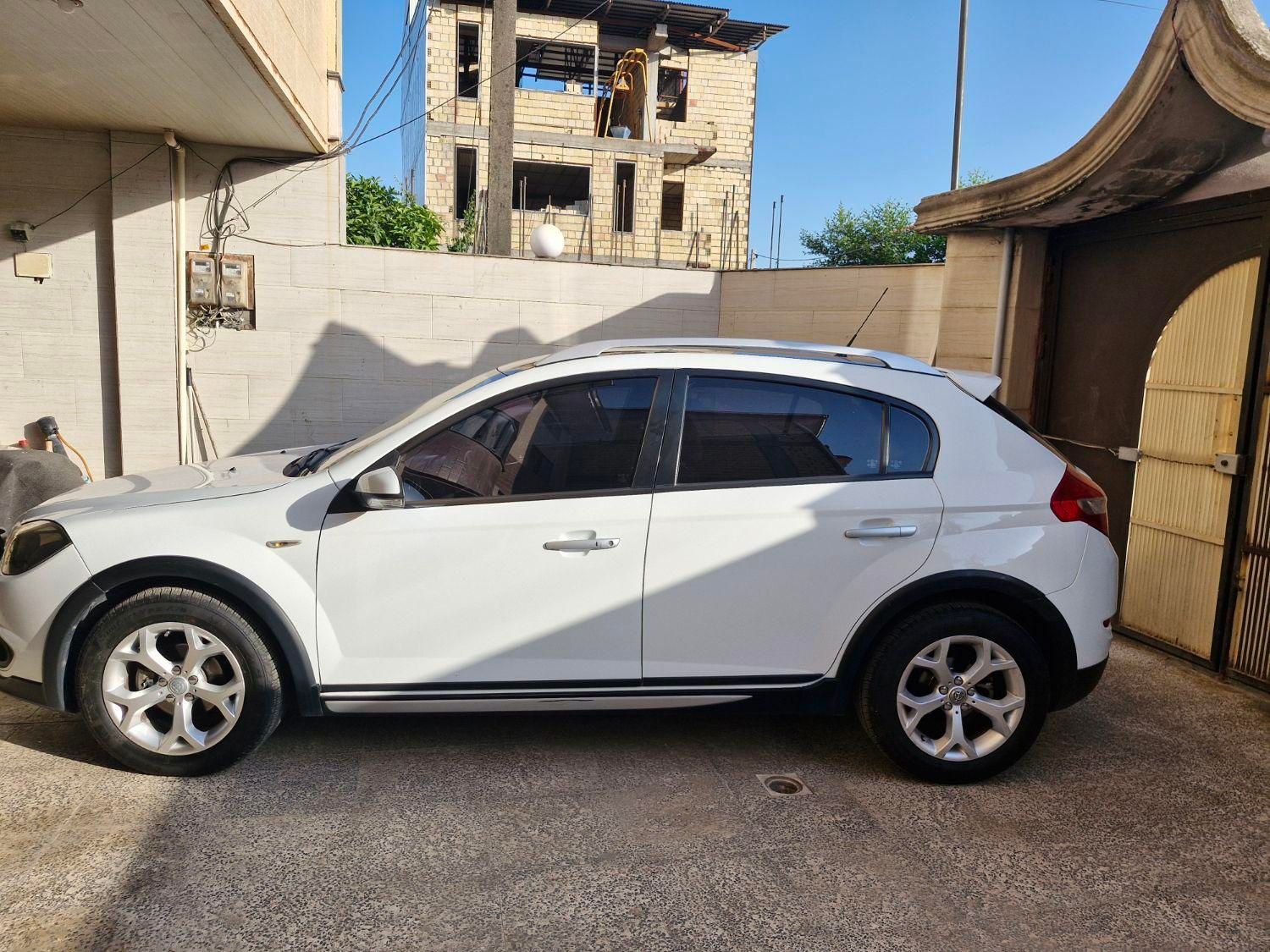 برلیانس C3 کراس اتوماتیک 1500 - 1396