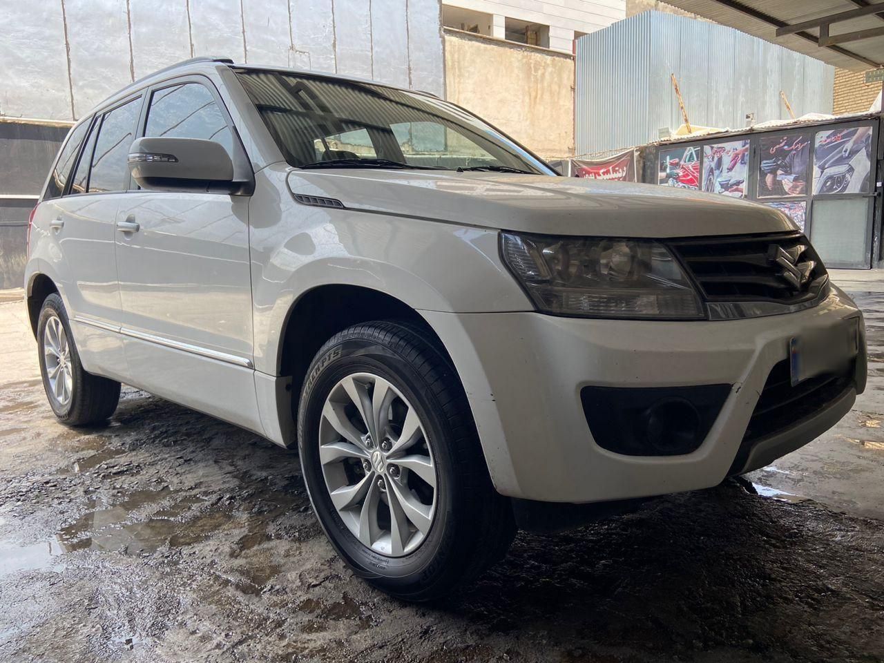 سوزوکی ویتارا ایران خودرو 2400 دنده‌ای - 1396
