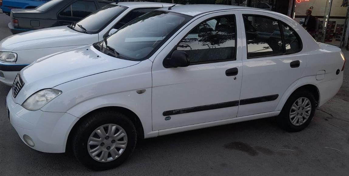 تیبا صندوق دار EX - 1393