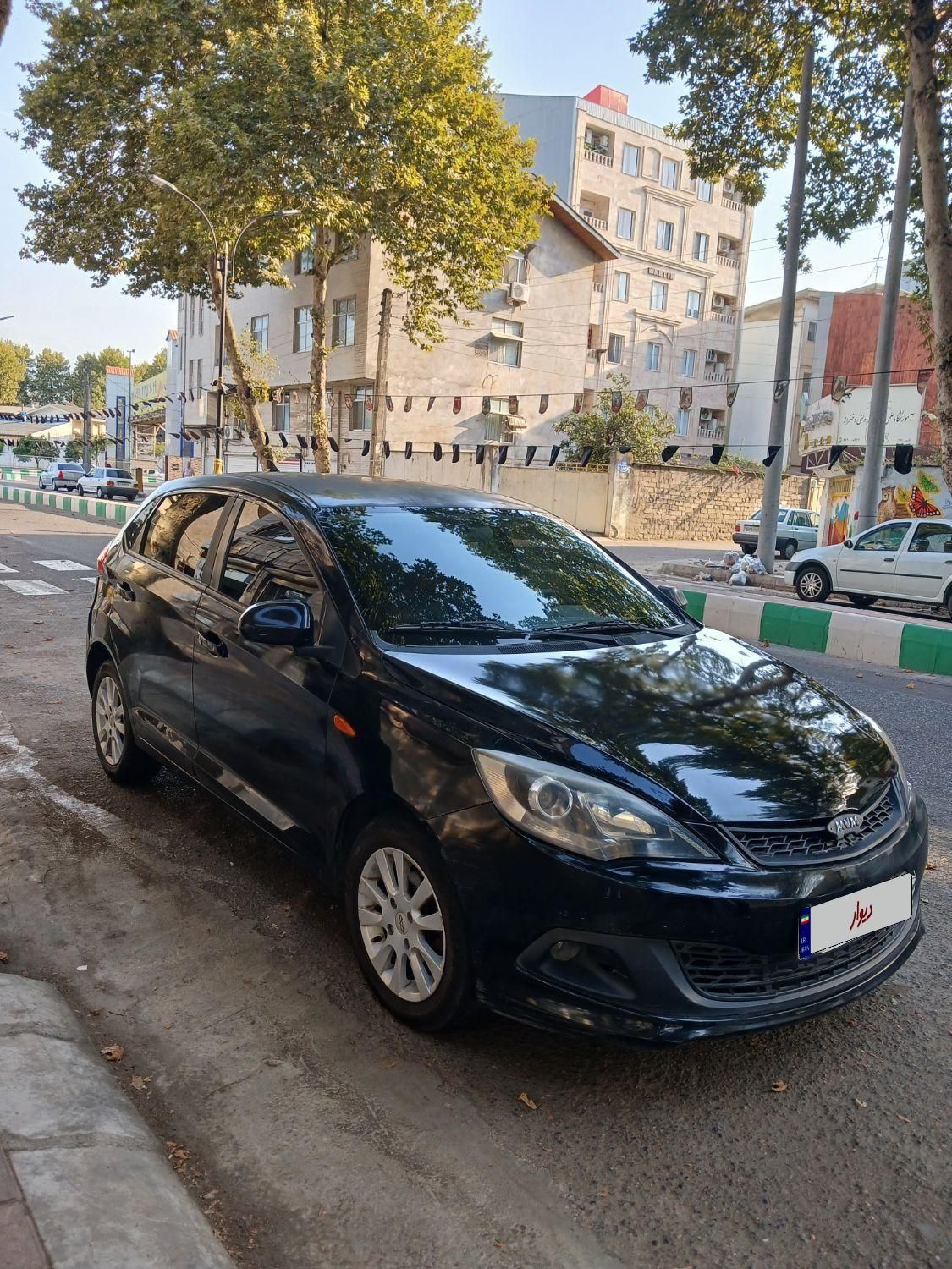 ام وی ام 315 هاچ بک اسپرت لاکچری - 1394