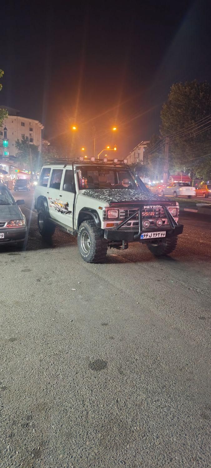 نیسان پاترول چهار درب 6 سیلندر - 1366