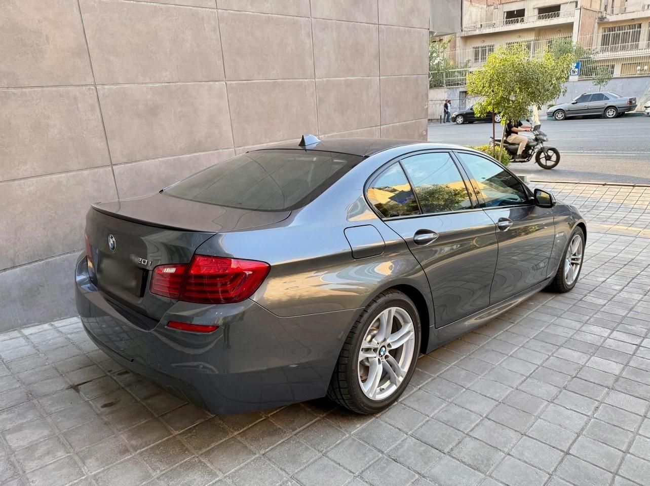 ب ام و سری 5 520i - 2016