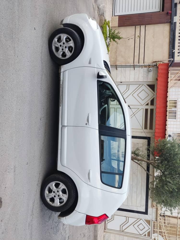 خودرو رنو، ساندرو آگهی ann_19407770