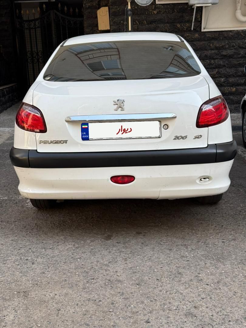 خودرو پژو، ۲۰۶ صندوق دار آگهی ann_19407774
