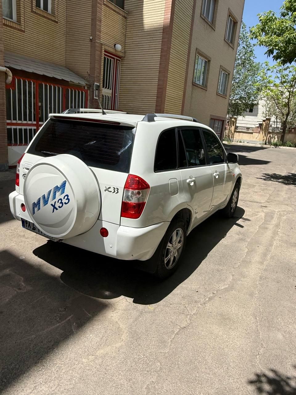 ام وی ام X33 دنده‌ای ساده - 1393