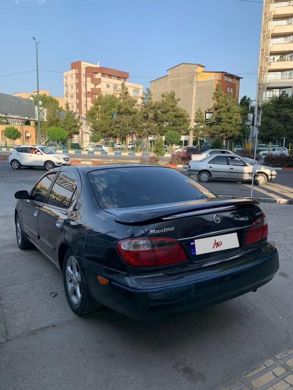 نیسان ماکسیما دنده‌ای - 1384