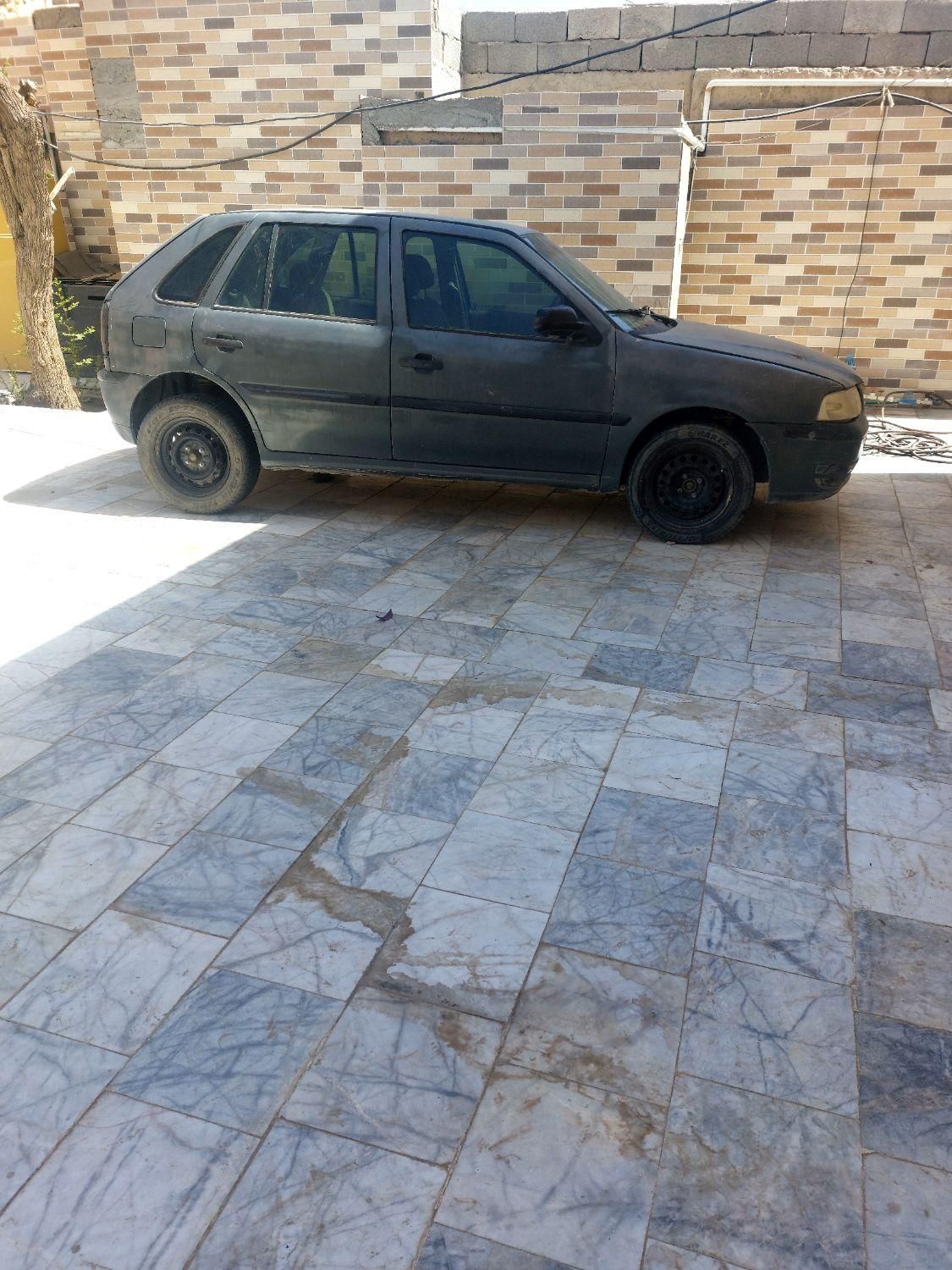 خودرو فولکس، گل آگهی ann_19408009