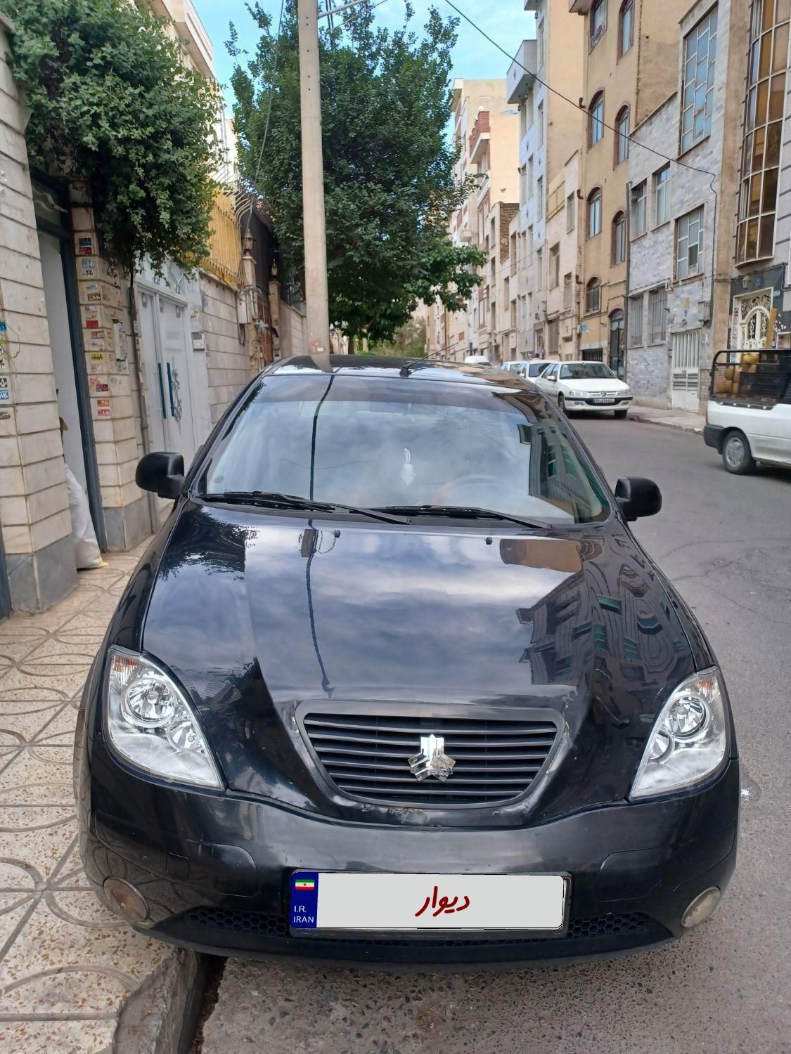 تیبا صندوق دار LX - 1392